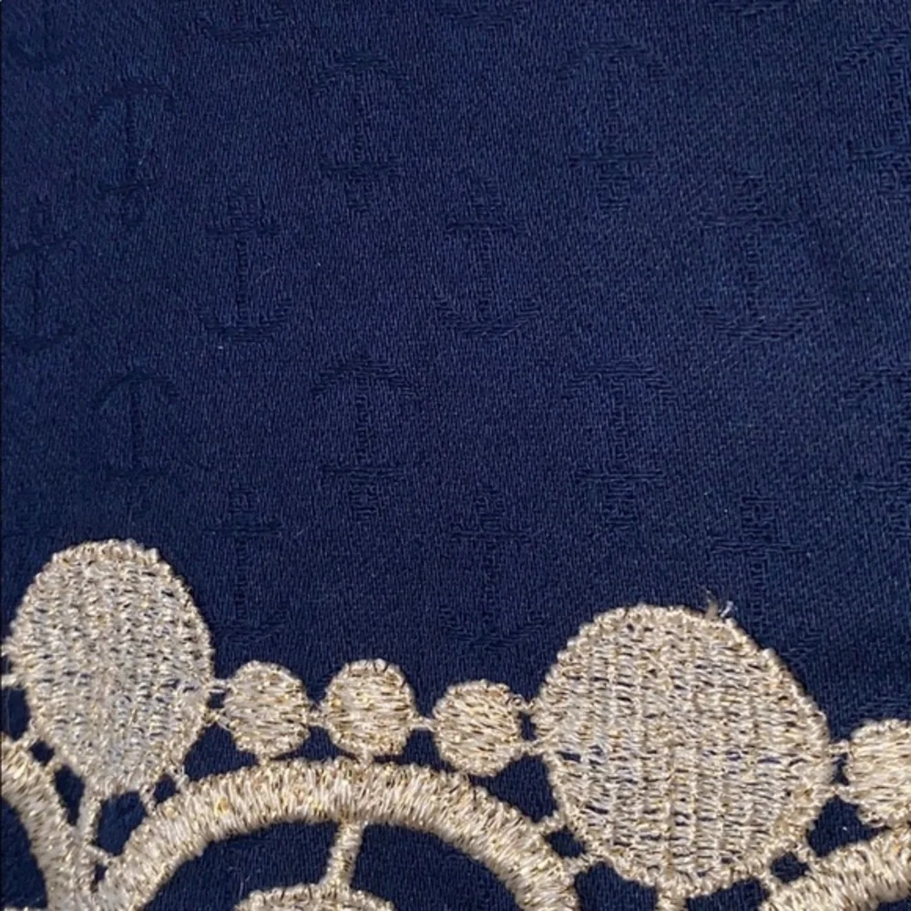 Lilly Pulitzer Navy & Gold Embroidered Lace Shift Dress Size 0 Excellent Cond. - Picture 12 of 16